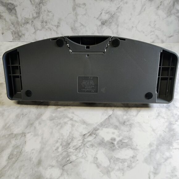 Swingline SmartTouch Low Force 20 Sheet Capacity 3 Hole Paper Punch Black/Gray - Picture 11 of 16